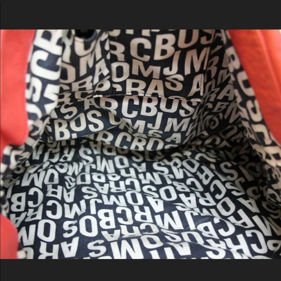 MARC BY MARC JACOBS BRIGHT RED TOTE LARGE - Picture 5 of 7